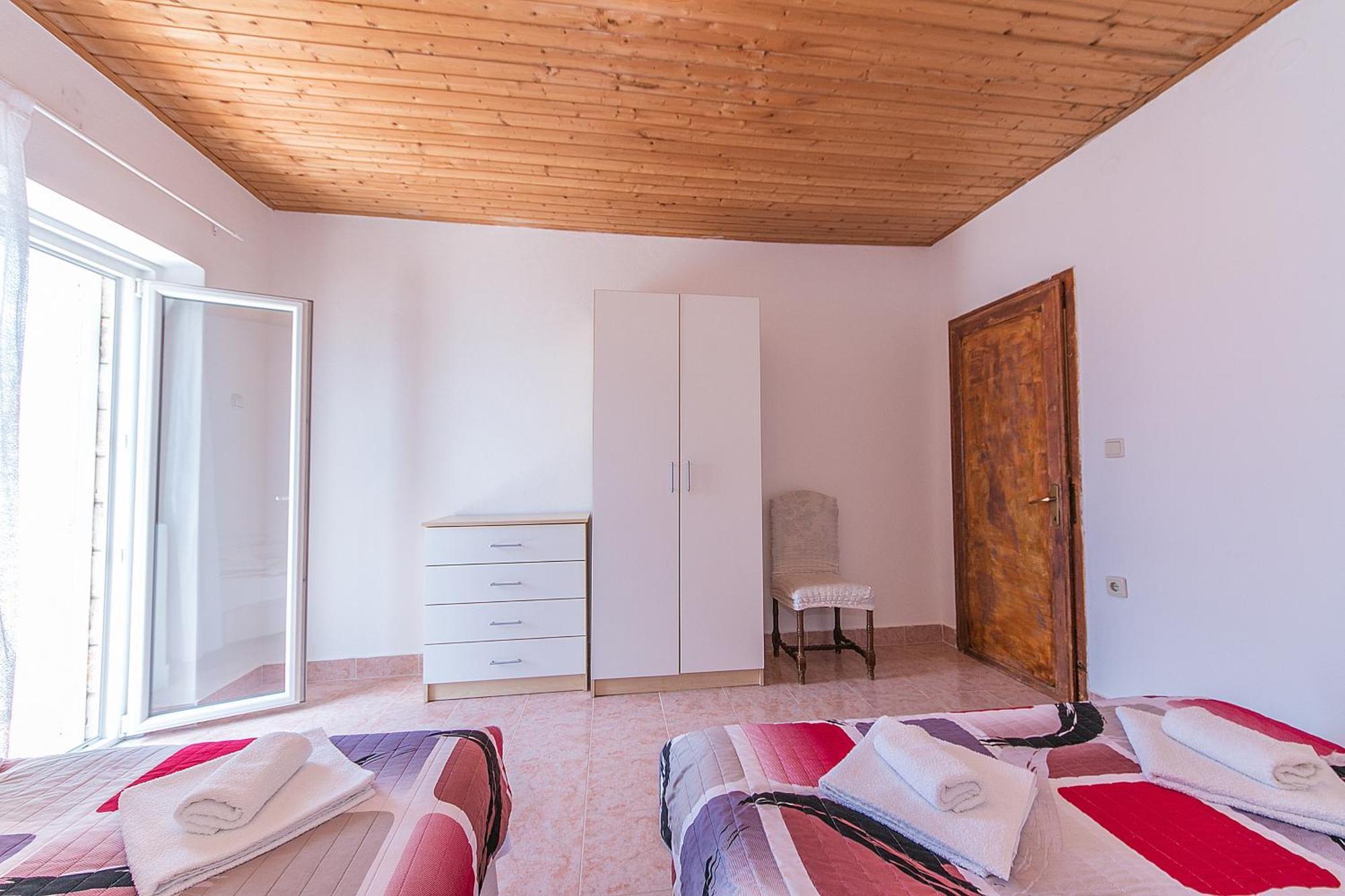 Apartments By The Sea Podaca, Makarska - 13974 Rom bilde